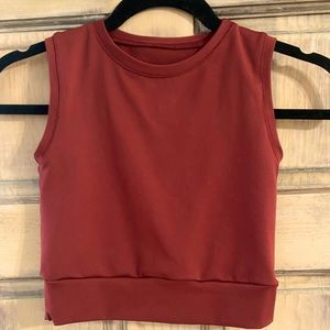 MOVEME Crop Top